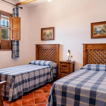Casa rural Cortijo La Presa *